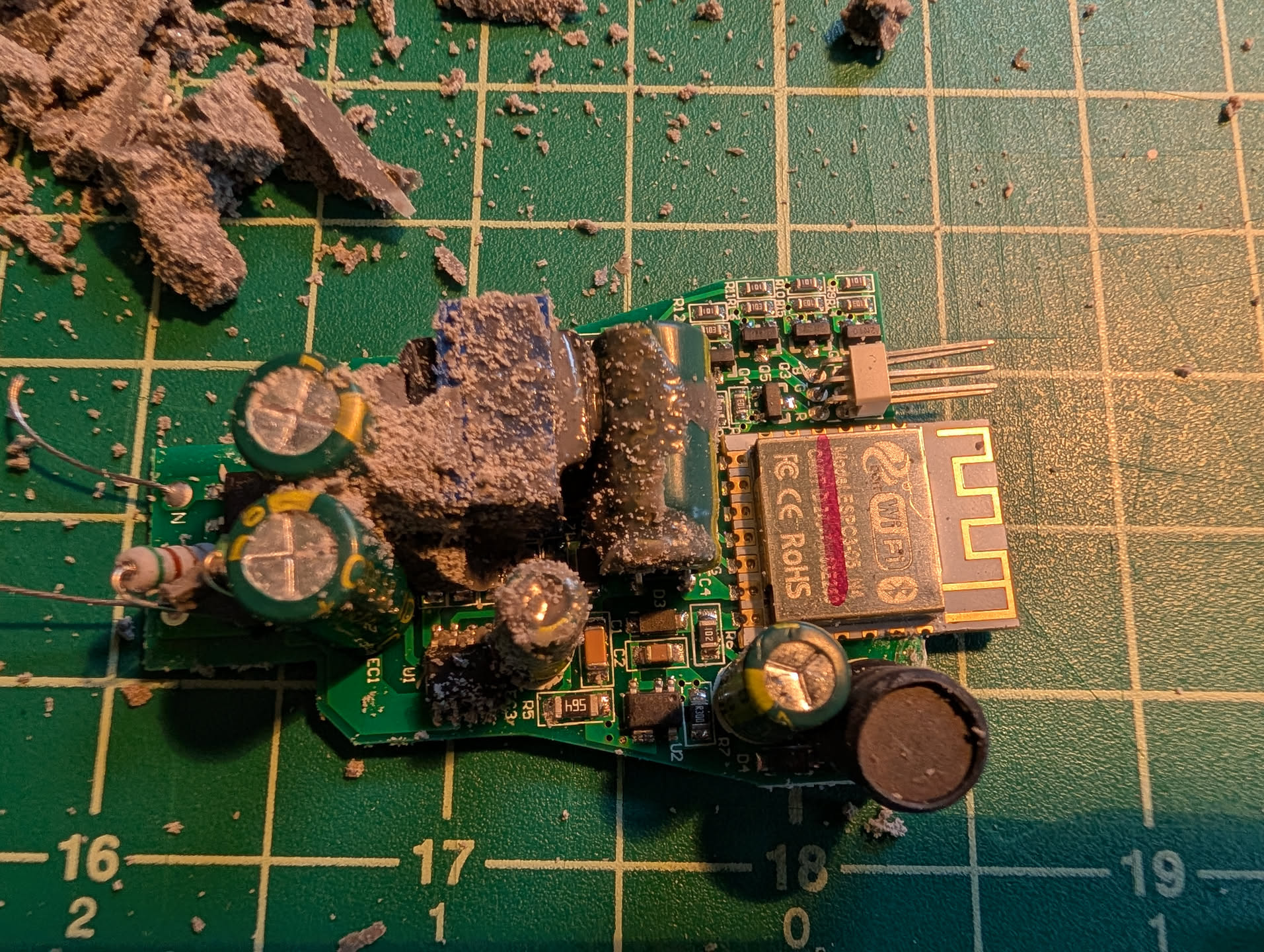 Closer photo of mother board with most compound removed